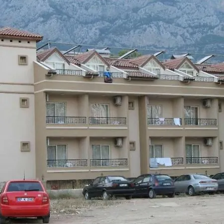 Starberry Hotel 3*